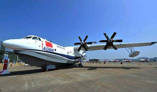 国产两栖飞机视频,翱翔蓝天，驰骋碧波，创新驱动发展新篇章